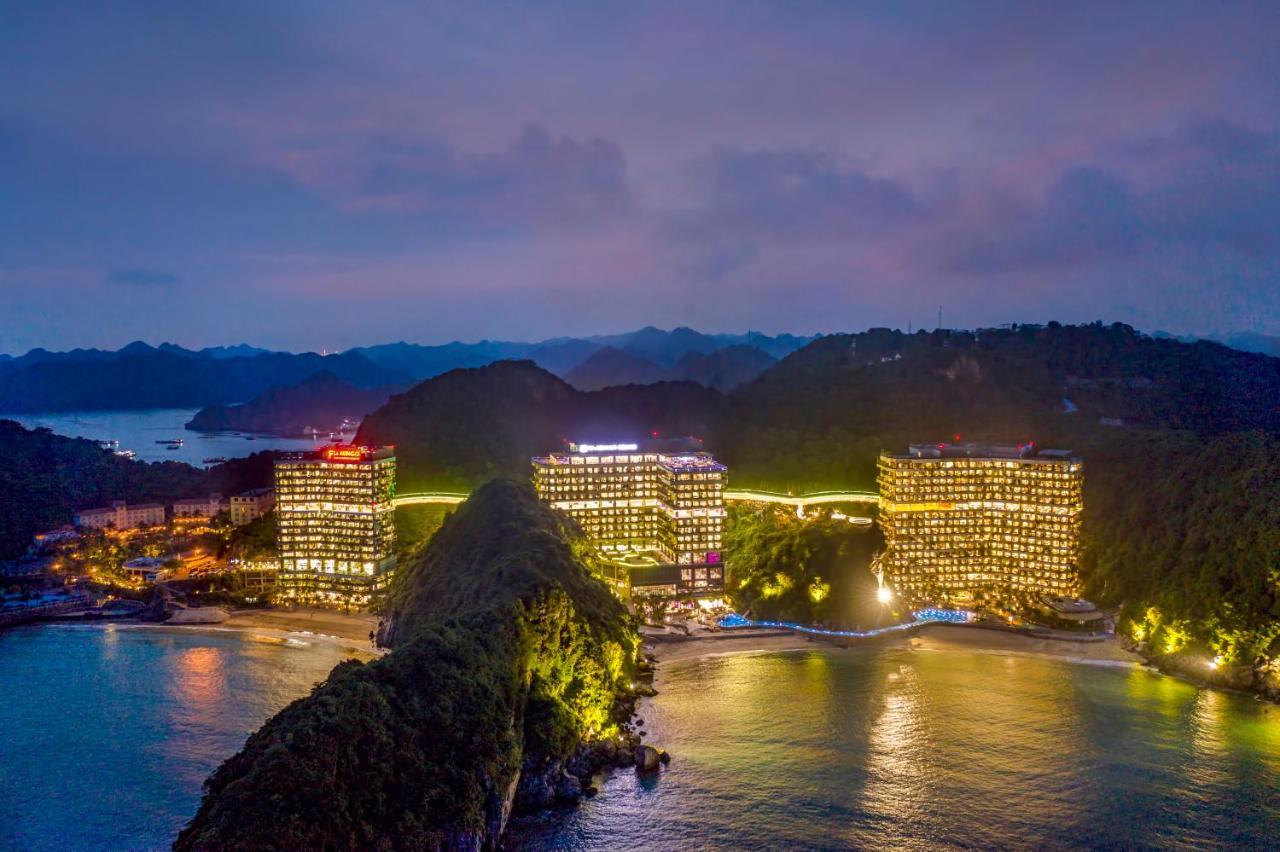 Flamingo Premium Lan Ha Bay Resort Hai Phong Esterno foto