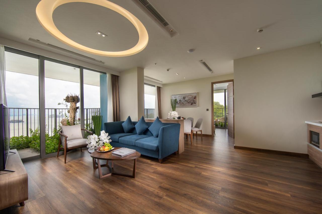 Flamingo Premium Lan Ha Bay Resort Hai Phong Esterno foto