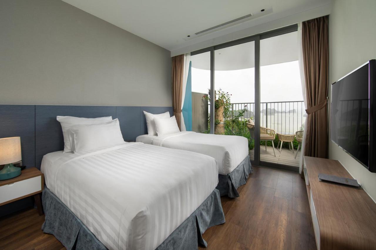 Flamingo Premium Lan Ha Bay Resort Hai Phong Esterno foto