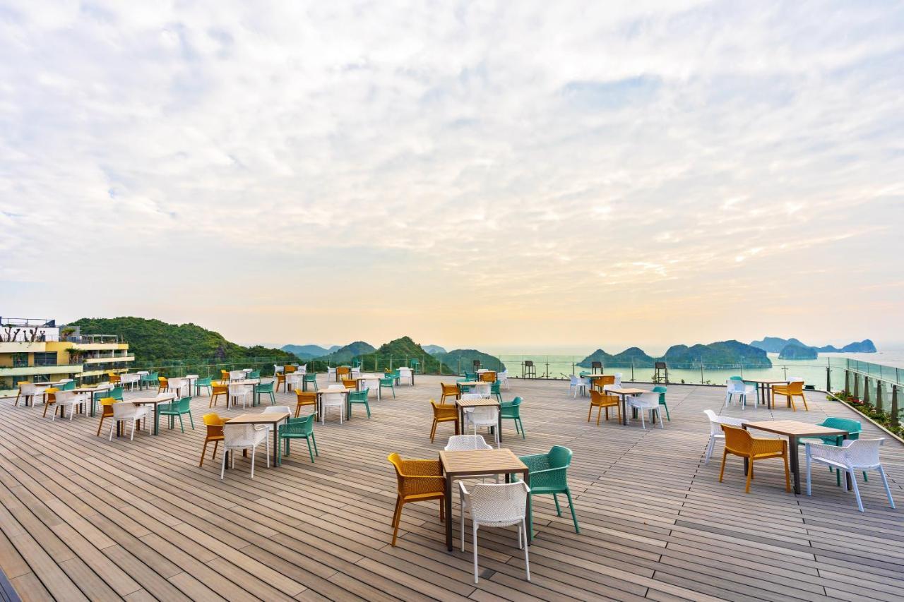 Flamingo Premium Lan Ha Bay Resort Hai Phong Esterno foto