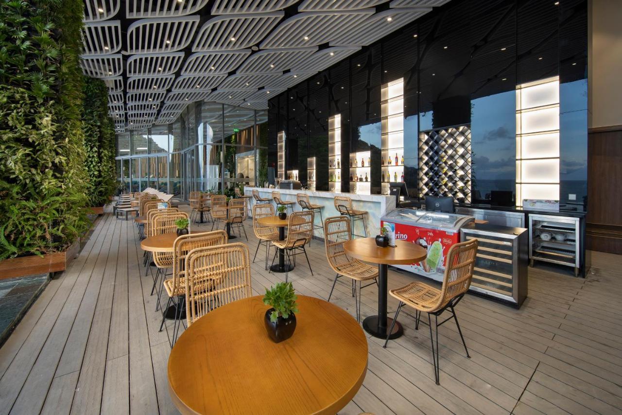 Flamingo Premium Lan Ha Bay Resort Hai Phong Esterno foto
