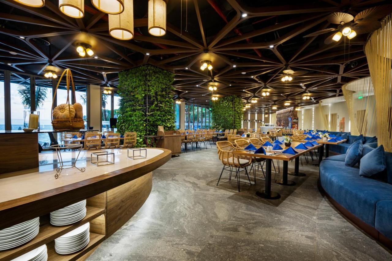 Flamingo Premium Lan Ha Bay Resort Hai Phong Esterno foto