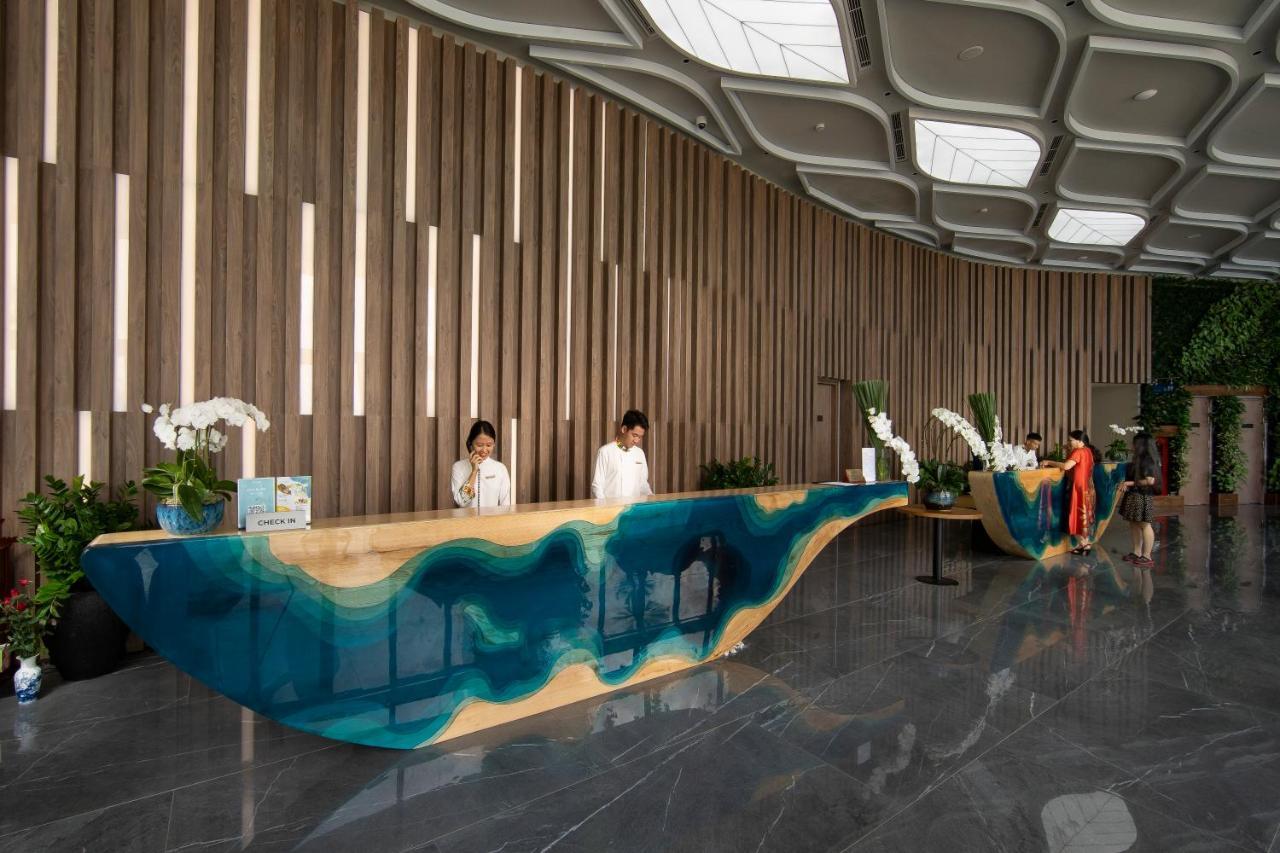 Flamingo Premium Lan Ha Bay Resort Hai Phong Esterno foto