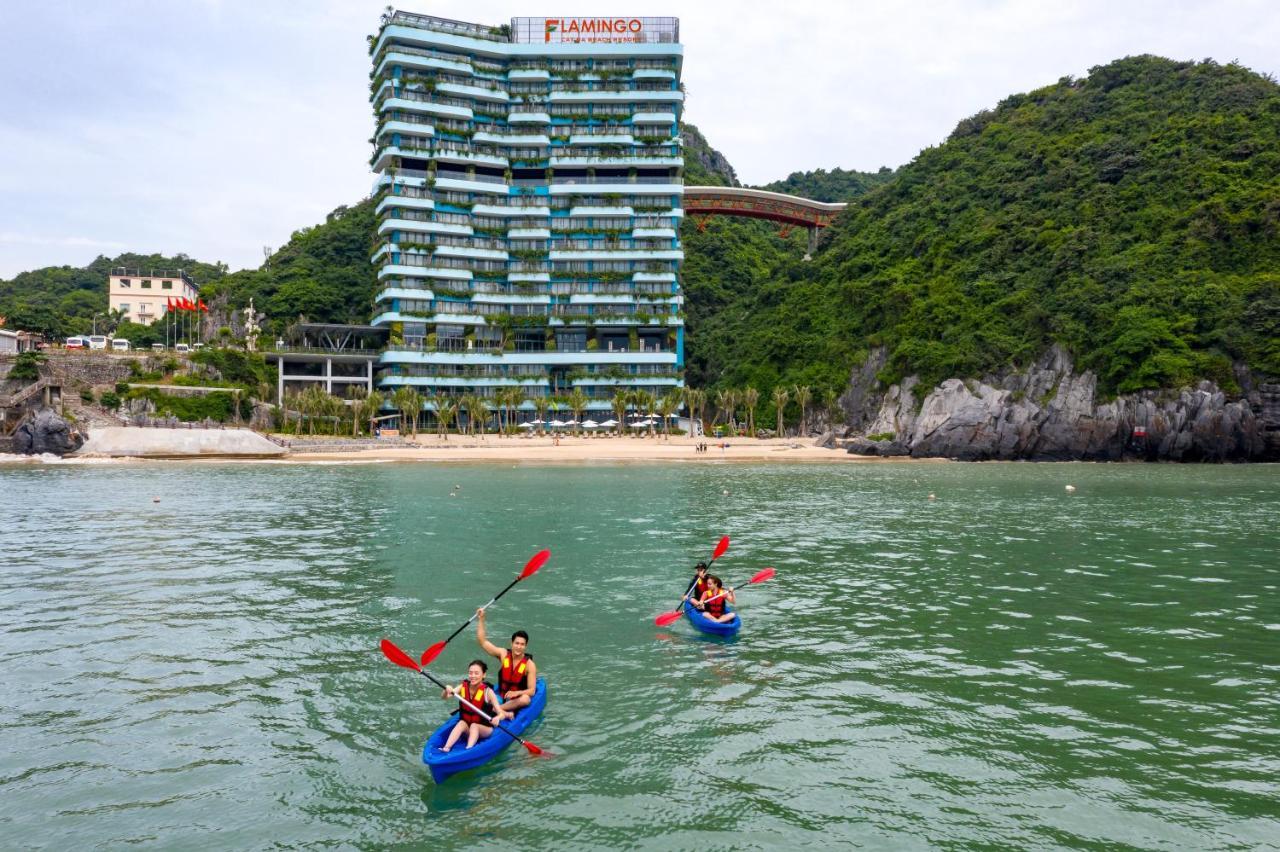 Flamingo Premium Lan Ha Bay Resort Hai Phong Esterno foto